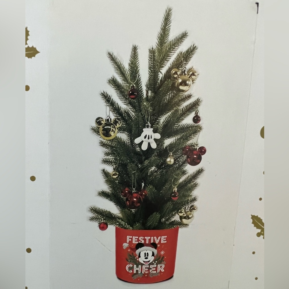 Disney Mickey and Friends Christmas Tree with Ornaments
